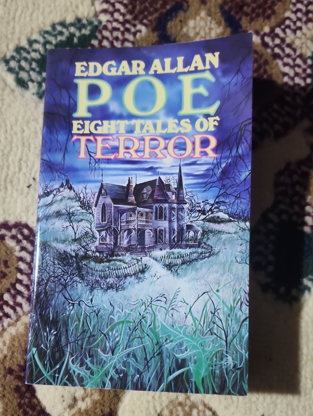Edgar Allan Poe - Eight Tales of Terror (Blue Cover)